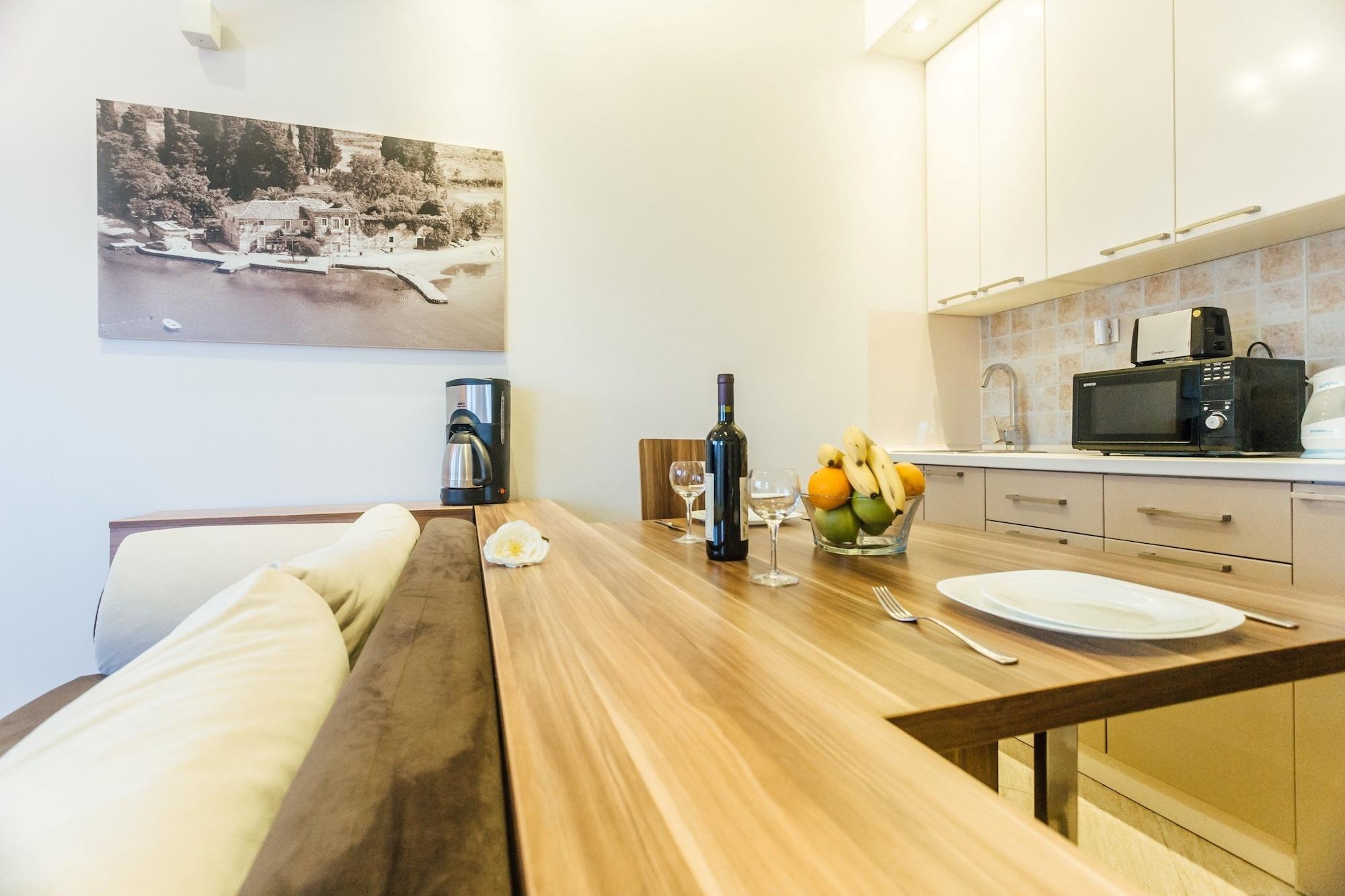 Apartments Monet Tivat Extérieur photo